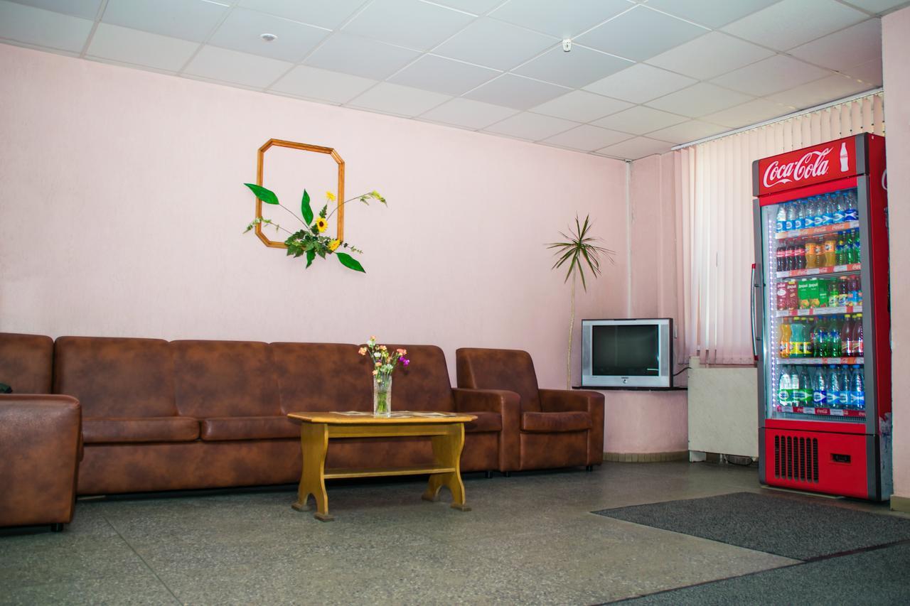 Hotel Gotsor For Competitive Sports ホメリ エクステリア 写真
